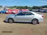 2013 Toyota Camry L с VIN 4T4BF1FK8DR313951, выставлен на аукционе IAAI как лот 42918612 с пробегом 128 859 миль миль и . История ставок и продаж доступна на DreamBid. Изображение 14.