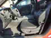 2009 Dodge Challenger SE z VIN 2B3LJ44VX9H604799, wystawiony jako Copart lot #71944444 z przebiegiem 210 843 mil mil oraz Szkoda całkowita • Salvage title. Historia ofert i sprzedaży dostępna na DreamBid. Obrazek 7.