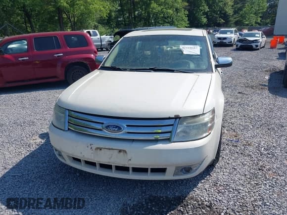 ✅ 2009 Ford Taurus Limited • VIN: 1FAHP28W69G115277 • Лот: 42410687. Опубликован ранее на IAAI с пробегом 217 796 миль. Бесплатный доступ к архиву аукционных продаж из США и подробный отчёт об истории автомобиля на DreamBid. Изображение 6.