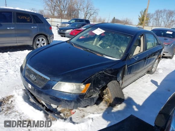 ✅ 2007 Hyundai Sonata GLS • VIN: 5NPET46C37H232479 • Лот: 41314753. Опубликован ранее на IAAI с пробегом 122 455 миль. Бесплатный доступ к архиву аукционных продаж из США и подробный отчёт об истории автомобиля на DreamBid. Изображение 18.