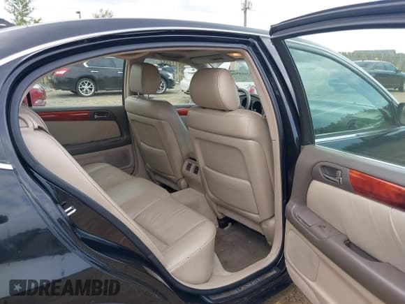 ✅ 2004 Lexus GS 300 • VIN: JT8BD69S040197387 • Лот: 42468916. Опубликован ранее на IAAI с пробегом 171 912 миль. Бесплатный доступ к архиву аукционных продаж из США и подробный отчёт об истории автомобиля на DreamBid. Изображение 8.