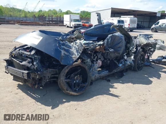 ✅ 2017 Ford Mustang V6 • VIN: 1FA6P8AMXH5208168 • Lot: 42106615. Wystawiony na IAAI z przebiegiem Nie podano. Bezpłatny archiwum sprzedaży aukcyjnych z USA i szczegółowy raport historii pojazdu na DreamBid. Zdjęcie 2.