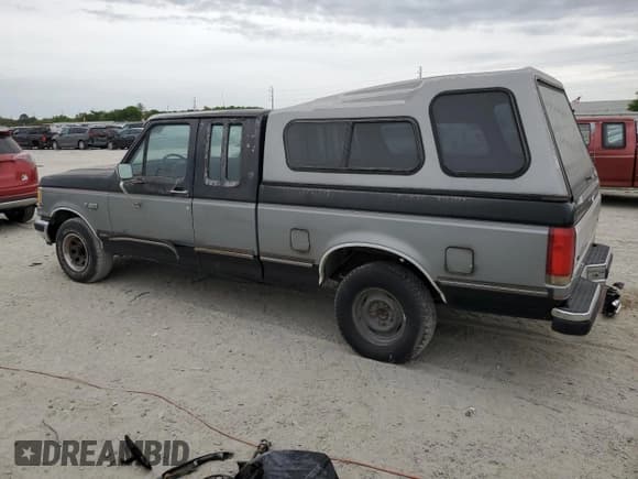 ✅ 1990 Ford F-150 • VIN: 1FTEX15Y6LKB51228 • Lot: 50860905. Listed on Copart with 354,876 mi. Free auction sales archive from the USA and detailed vehicle history report at DreamBid. Image 2.