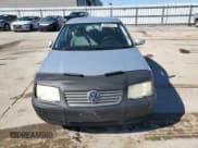 ✅ 2004 Volkswagen Jetta GL • VIN: 3VWRK69M84M103564 • Lot: 45903535. Listed on Copart with 199,904 mi. Free auction sales archive from the USA and detailed vehicle history report at DreamBid. Image 5.