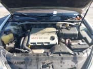 ✅ 2002 Lexus ES 300 • VIN: JTHBF30GX20062013 • Lot: 42237561. Wystawiony na IAAI z przebiegiem 306 747 mil. Bezpłatny archiwum sprzedaży aukcyjnych z USA i szczegółowy raport historii pojazdu na DreamBid. Zdjęcie 10.