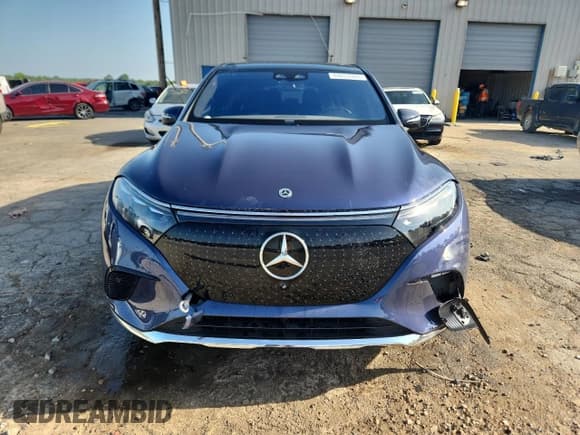 ✅ 2023 Mercedes-Benz EQS 450 • VIN: 4JGDM2EB5PA029067 • Лот: 64623335. Опубликован ранее на Copart с пробегом 13 689 миль. Бесплатный доступ к архиву аукционных продаж из США и подробный отчёт об истории автомобиля на DreamBid. Изображение 5.