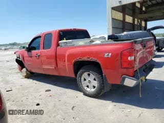 ✅ 2010 Chevrolet Silverado 1500 LT • VIN: 1GCSKSE36AZ226381 • Lot: 58684224. Listed on Copart with 133,072 mi. Free auction sales archive from the USA and detailed vehicle history report at DreamBid. Image 2.