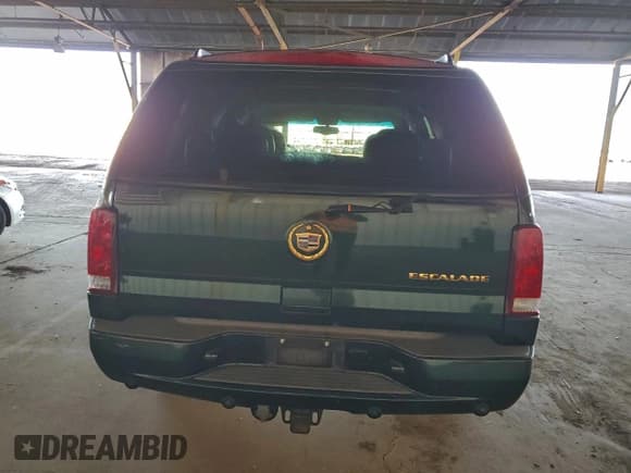 ✅ 2002 Cadillac Escalade • VIN: 1GYEK63N62R160810 • Lot: 96338695. Listed on Copart with 169,637 mi. Free auction sales archive from the USA and detailed vehicle history report at DreamBid. Image 6.