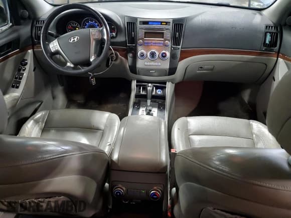 ✅ 2007 Hyundai Veracruz GLS • VIN: KM8NU73CX7U013569 • Lot: 42824305. Listed on Copart with 233,632 mi. Free auction sales archive from the USA and detailed vehicle history report at DreamBid. Image 8.