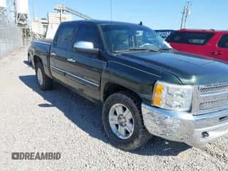 2013 Chevrolet Silverado 1500 LT with VIN 3GCPKSE72DG258905, listed as a IAAI auction lot 43492550 with 170,811 mi miles and . Bid and sale history available at DreamBid. Image 6.