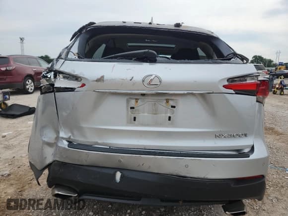 ✅ 2017 Lexus NX 200t • VIN: JTJYARBZ7H2070527 • Lot: 71536855. Wystawiony na Copart z przebiegiem 59 253 mil. Bezpłatny archiwum sprzedaży aukcyjnych z USA i szczegółowy raport historii pojazdu na DreamBid. Zdjęcie 6.