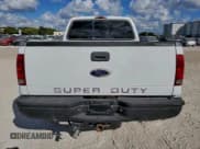 ✅ 2000 Ford F-350 XL • VIN: 1FTSW31F6YEA93763 • Лот: 93537605. Опубликован ранее на Copart с пробегом 366 186 миль. Бесплатный доступ к архиву аукционных продаж из США и подробный отчёт об истории автомобиля на DreamBid. Изображение 6.