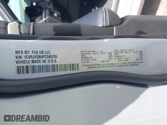 ✅ 2023 Jeep Grand Cherokee Overland • VIN: 1C4RJYD64PC595705 • Lot: 42743737. Listed on IAAI with 31,028 mi. Free auction sales archive from the USA and detailed vehicle history report at DreamBid. Image 9.