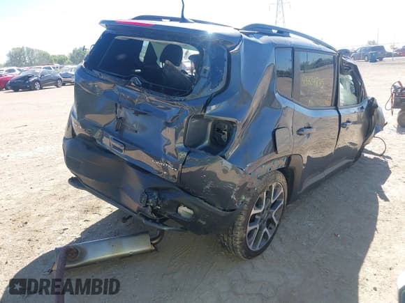 ✅ 2022 Jeep Renegade Limited • VIN: ZACNJDD1XNPN71734 • Lot: 43334875. Wystawiony na IAAI z przebiegiem 25 790 mil. Bezpłatny archiwum sprzedaży aukcyjnych z USA i szczegółowy raport historii pojazdu na DreamBid. Zdjęcie 4.