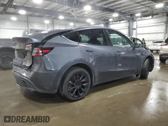 ✅ 2023 Tesla Model Y Long Range • VIN: 7SAYGDEE2PF840709 • Лот: 90082535. Опубликован ранее на Copart с пробегом 39 551 миль. Бесплатный доступ к архиву аукционных продаж из США и подробный отчёт об истории автомобиля на DreamBid. Изображение 3.