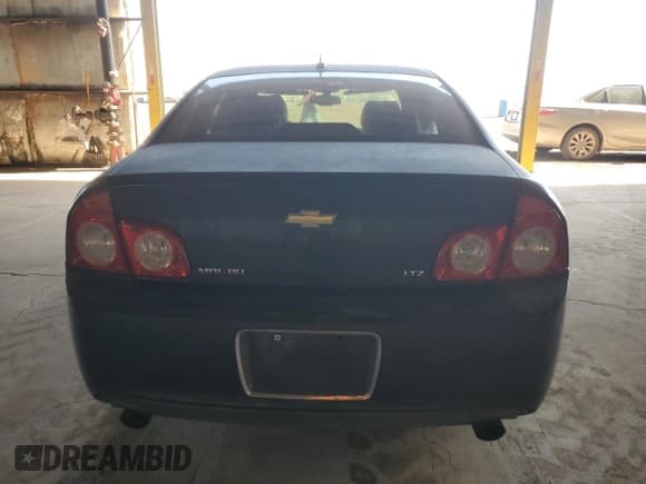 ✅ 2008 Chevrolet Malibu LTZ • VIN: 1G1ZK577X8F230194 • Lot: 83441684. Listed on Copart with 169,444 mi. Free auction sales archive from the USA and detailed vehicle history report at DreamBid. Image 6.