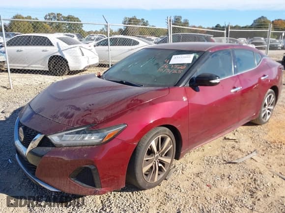 ✅ 2019 Nissan Maxima SL • VIN: 1N4AA6AV3KC367528 • Lot: 43535880. Listed on IAAI with 118,744 mi. Free auction sales archive from the USA and detailed vehicle history report at DreamBid. Image 2.