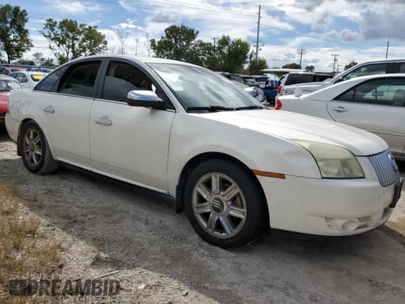 ✅ 2009 Mercury Sable Premier • VIN: 1MEHM42W69G632147 • Lot: 75037564. Listed on Copart with Not provided. Free auction sales archive from the USA and detailed vehicle history report at DreamBid. Image 4.