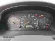 2001 Honda Accord EX z VIN 1HGCG56641A148327, wystawiony jako Copart lot #56532165 z przebiegiem 219 127 mil mil oraz Czysty tytuł • Clean title. Historia ofert i sprzedaży dostępna na DreamBid. Obrazek 9.