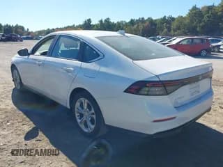 ✅ 2024 Honda Accord LX • VIN: 1HGCY1F29RA067855 • Лот: 43383352. Опубликован ранее на IAAI с пробегом 21 407 миль. Бесплатный доступ к архиву аукционных продаж из США и подробный отчёт об истории автомобиля на DreamBid. Изображение 3.