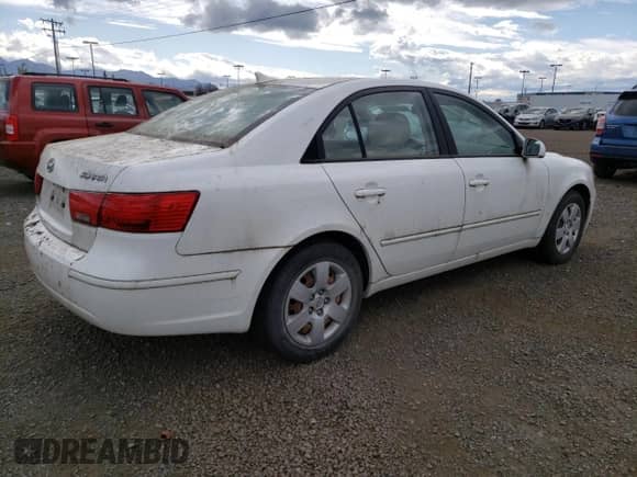 2010 Hyundai Sonata GLS z VIN 5NPET4ACXAH647524, wystawiony jako Copart lot #68583704 z przebiegiem 139 284 mil mil oraz Czysty tytuł • Clean title. Historia ofert i sprzedaży dostępna na DreamBid. Obrazek 3.