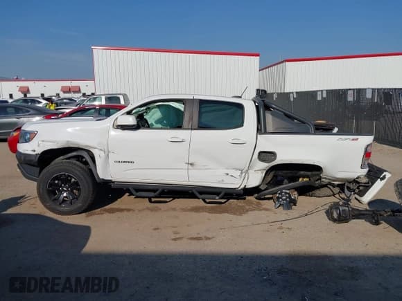 ✅ 2019 Chevrolet Colorado 4WD ZR2 • VIN: 1GCGTEEN4K1329157 • Лот: 43234534. Опубликован ранее на IAAI с пробегом 77 394 миль. Бесплатный доступ к архиву аукционных продаж из США и подробный отчёт об истории автомобиля на DreamBid. Изображение 13.