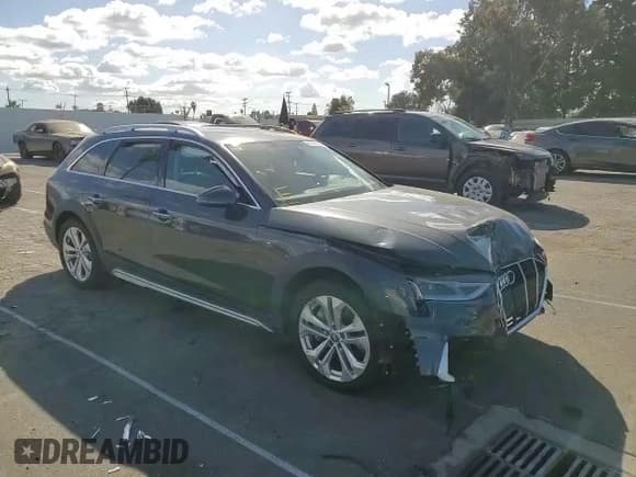 ✅ 2020 Audi allroad A4 Premium • VIN: WA17NAF46LA025820 • Lot: 42178183. Listed on Copart with Not provided. Free auction sales archive from the USA and detailed vehicle history report at DreamBid. Image 11.