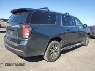 ✅ 2021 Chevrolet Suburban LT • VIN: 1GNSKCKD4MR482940 • Lot: 77072314. Wystawiony na Copart z przebiegiem 61 739 mil. Bezpłatny archiwum sprzedaży aukcyjnych z USA i szczegółowy raport historii pojazdu na DreamBid. Zdjęcie 3.