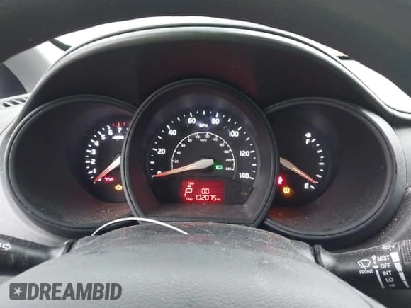 ✅ 2013 Kia Rio EX • VIN: KNADN5A3XD6196585 • Lot: 43720844. Listed on IAAI with 102,075 mi. Free auction sales archive from the USA and detailed vehicle history report at DreamBid. Image 7.