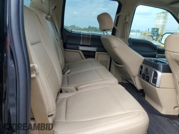 ✅ 2017 Ford F-150 XL • VIN: 1FTEW1EG5HFA95728 • Лот: 81849005. Опубликован ранее на Copart с пробегом 113 629 миль. Бесплатный доступ к архиву аукционных продаж из США и подробный отчёт об истории автомобиля на DreamBid. Изображение 10.