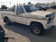 ✅ 1985 Ford F-350 • VIN: 1FTHF3615FPB13171 • Лот: 71674405. Опубликован ранее на Copart с пробегом 58 992 миль. Бесплатный доступ к архиву аукционных продаж из США и подробный отчёт об истории автомобиля на DreamBid. Изображение 4.