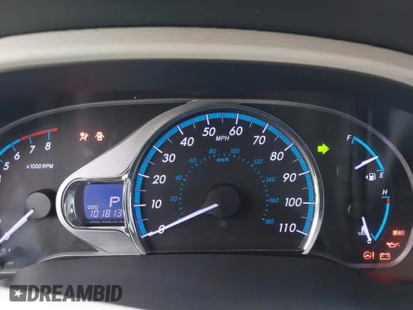 ✅ 2012 Toyota Sienna XLE • VIN: 5TDDK3DC9CS042847 • Lot: 40970090. Wystawiony na IAAI z przebiegiem 101 813 mil. Bezpłatny archiwum sprzedaży aukcyjnych z USA i szczegółowy raport historii pojazdu na DreamBid. Zdjęcie 7.