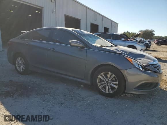 ✅ 2014 Hyundai Sonata GLS • VIN: 5NPEB4AC1EH829900 • Лот: 91104535. Опубликован ранее на Copart с пробегом 129 884 миль. Бесплатный доступ к архиву аукционных продаж из США и подробный отчёт об истории автомобиля на DreamBid. Изображение 4.