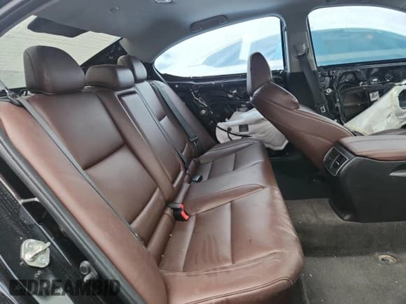 ✅ 2017 Acura TLX • VIN: 19UUB1F31HA002186 • Lot: 82484405. Wystawiony na Copart z przebiegiem 95 338 mil. Bezpłatny archiwum sprzedaży aukcyjnych z USA i szczegółowy raport historii pojazdu na DreamBid. Zdjęcie 10.