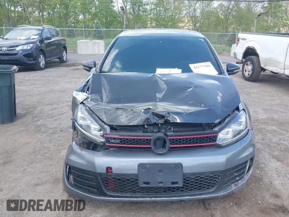 ✅ 2011 Volkswagen Golf GTI PZEV • VIN: WVWFD7AJ6BW284006 • Лот: 42177588. Опубликован ранее на IAAI с пробегом 144 168 миль. Бесплатный доступ к архиву аукционных продаж из США и подробный отчёт об истории автомобиля на DreamBid. Изображение 6.