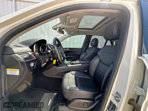 ✅ 2013 Mercedes-Benz M 350 • VIN: 4JGDA5JB2DA203916 • Lot: 61695655. Listed on Copart with 83,073 mi. Free auction sales archive from the USA and detailed vehicle history report at DreamBid. Image 5.