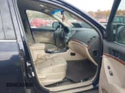 ✅ 2012 Hyundai Veracruz GLS • VIN: KM8NUDCC1CU186826 • Lot: 43536615. Listed on IAAI with 155,862 mi. Free auction sales archive from the USA and detailed vehicle history report at DreamBid. Image 5.