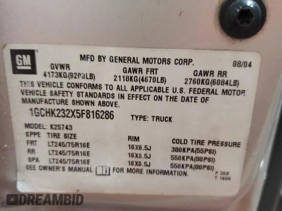 ✅ 2005 Chevrolet Silverado 2500HD LS • VIN: 1GCHK232X5F816286 • Lot: 91529195. Wystawiony na Copart z przebiegiem 215 543 mil. Bezpłatny archiwum sprzedaży aukcyjnych z USA i szczegółowy raport historii pojazdu na DreamBid. Zdjęcie 13.