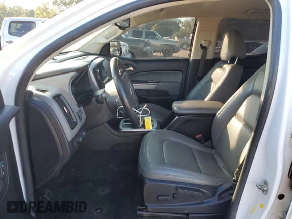 ✅ 2018 Chevrolet Colorado 4WD LT • VIN: 1GCPTCE10J1191102 • Лот: 75001613. Опубликован ранее на Copart с пробегом Не указан. Бесплатный доступ к архиву аукционных продаж из США и подробный отчёт об истории автомобиля на DreamBid. Изображение 7.