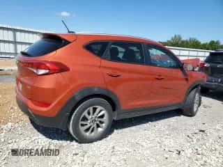 2016 Hyundai Tucson SE z VIN KM8J3CA45GU175289, wystawiony jako Copart lot #70486385 z przebiegiem Nie podano mil oraz Szkoda całkowita • Salvage title. Historia ofert i sprzedaży dostępna na DreamBid. Obrazek 3.