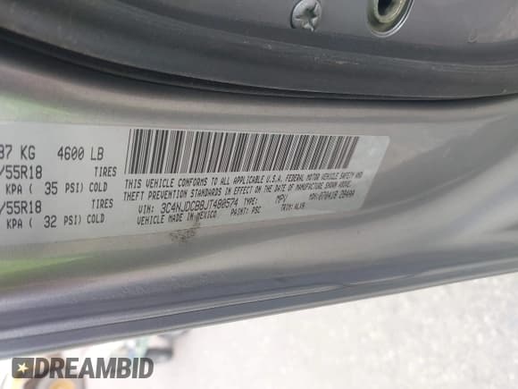 ✅ 2018 Jeep Compass Limited • VIN: 3C4NJDCB8JT480574 • Lot: 42360836. Wystawiony na IAAI z przebiegiem 80 235 mil. Bezpłatny archiwum sprzedaży aukcyjnych z USA i szczegółowy raport historii pojazdu na DreamBid. Zdjęcie 9.