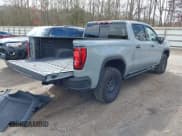 ✅ 2024 GMC Sierra 1500 AT4X • VIN: 3GTUUFEL9RG197738 • Лот: 41812558. Опубликован ранее на IAAI с пробегом 2 161 миль. Бесплатный доступ к архиву аукционных продаж из США и подробный отчёт об истории автомобиля на DreamBid. Изображение 4.