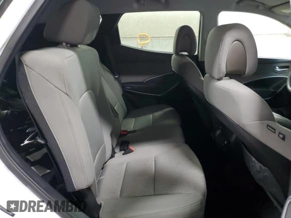 ✅ 2018 Hyundai Santa Fe 2.4L • VIN: 5NMZTDLB3JH093665 • Лот: 80391823. Опубликован ранее на Copart с пробегом 157 279 миль. Бесплатный доступ к архиву аукционных продаж из США и подробный отчёт об истории автомобиля на DreamBid. Изображение 10.