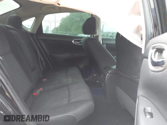 ✅ 2017 Nissan Sentra SL • VIN: 3N1AB7AP0HY308390 • Lot: 42286224. Listed on IAAI with 88,370 mi. Free auction sales archive from the USA and detailed vehicle history report at DreamBid. Image 8.