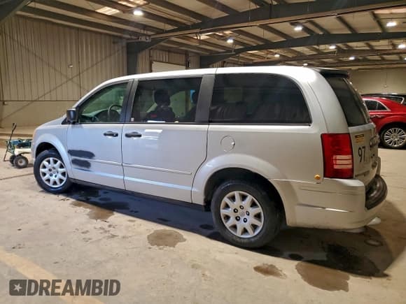 ✅ 2008 Chrysler Town & Country LX • VIN: 2A8HR44H78R137124 • Lot: 93772055. Wystawiony na Copart z przebiegiem 173 752 mil. Bezpłatny archiwum sprzedaży aukcyjnych z USA i szczegółowy raport historii pojazdu na DreamBid. Zdjęcie 2.
