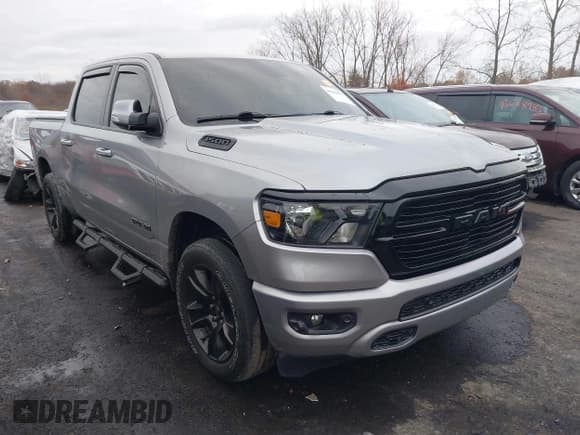 ✅ 2020 Ram 1500 Big Horn • VIN: 1C6SRFFT1LN184320 • Lot: 43668842. Wystawiony na IAAI z przebiegiem 66 325 mil. Bezpłatny archiwum sprzedaży aukcyjnych z USA i szczegółowy raport historii pojazdu na DreamBid. Zdjęcie 1.
