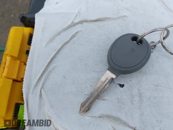 ✅ 2017 Jeep Patriot Sport • VIN: 1C4NJPBA6HD207420 • Lot: 42279430. Listed on IAAI with 142,129 mi. Free auction sales archive from the USA and detailed vehicle history report at DreamBid. Image 11.