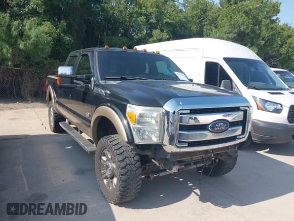 ✅ 2014 Ford F-250 XL • VIN: 1FT7W2BT2EEA24942 • Лот: 43180157. Опубликован ранее на IAAI с пробегом 311 490 миль. Бесплатный доступ к архиву аукционных продаж из США и подробный отчёт об истории автомобиля на DreamBid. Изображение 1.