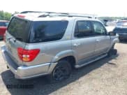 ✅ 2002 Toyota Sequoia SR5 • VIN: 5TDBT44A92S075063 • Лот: 42558920. Опубликован ранее на IAAI с пробегом 363 206 миль. Бесплатный доступ к архиву аукционных продаж из США и подробный отчёт об истории автомобиля на DreamBid. Изображение 4.