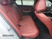 ✅ 2024 BMW 3 Series M340i xDrive • VIN: 3MW49FF0XR8E53835 • Lot: 43255935. Wystawiony na Copart z przebiegiem 2 569 mil. Bezpłatny archiwum sprzedaży aukcyjnych z USA i szczegółowy raport historii pojazdu na DreamBid. Zdjęcie 10.